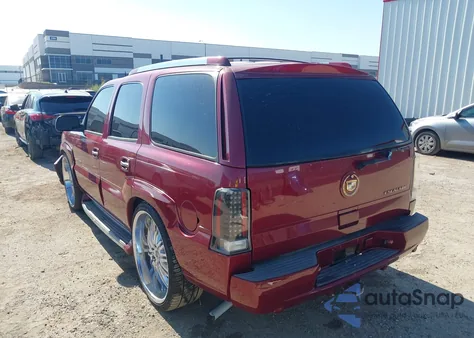 2004 Cadillac Escalade Standard from USA, damaged, VIN 1GYEK63N94R176972